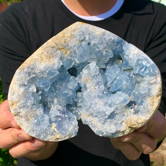 HUGE 5.37 LB Natural Blue Celestite Geode Quartz Crystal Heart Mineral Specimen - Picture 7 of 11